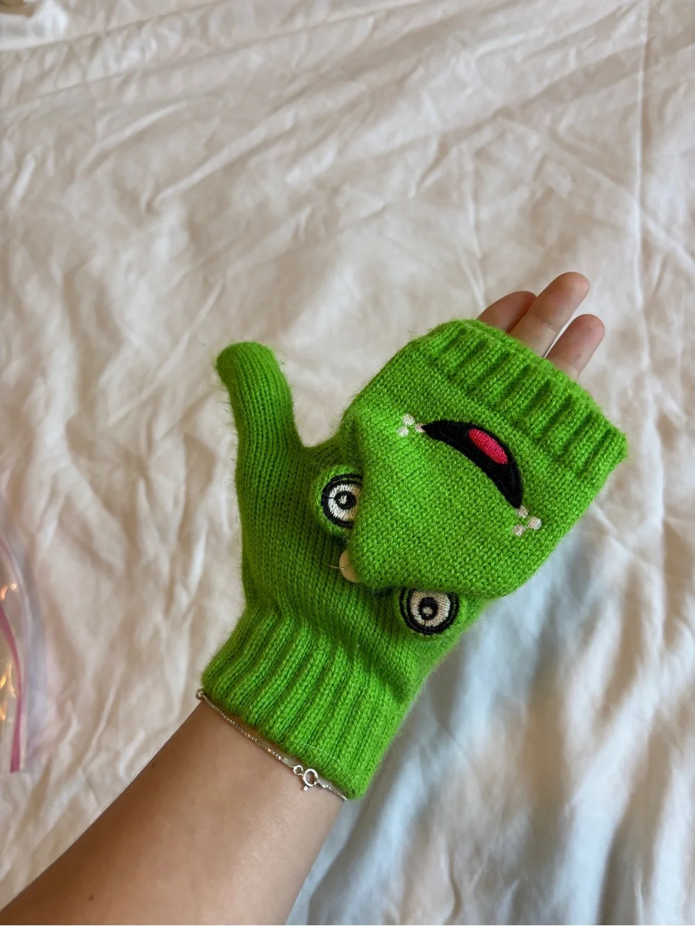 5/$10🌟 | Frog Mittens